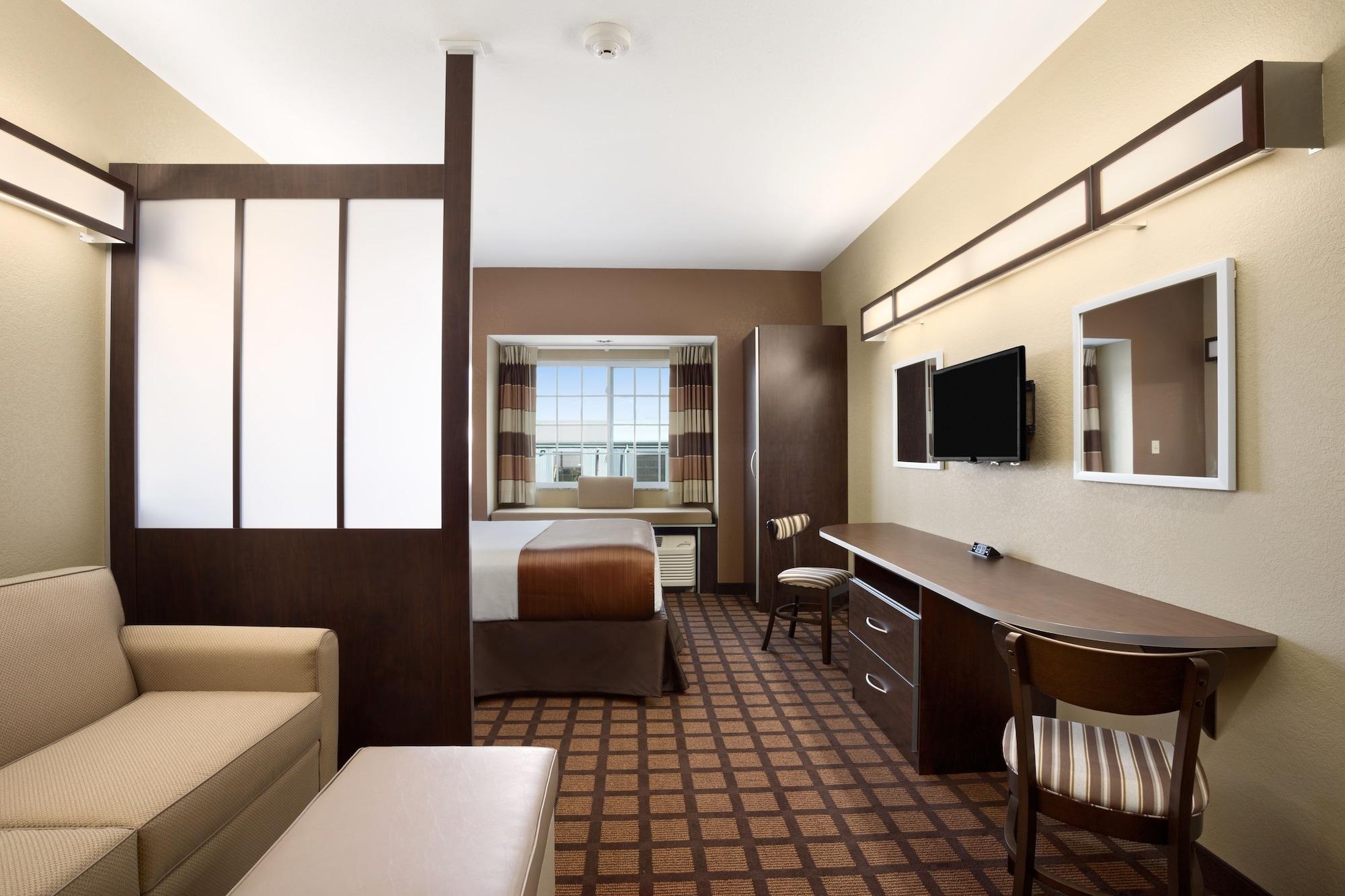 Microtel Inn And Suites Carrollton Buitenkant foto